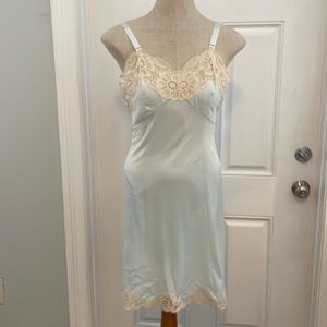 Vintage wonder maid full dress slip lace molded magic nylon green womens size 32